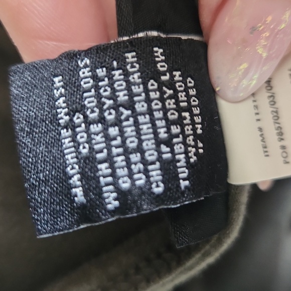 TORRID Foxy Crew Neck Keyhole Tee  Olive Tee Size 1 - Picture 10 of 11